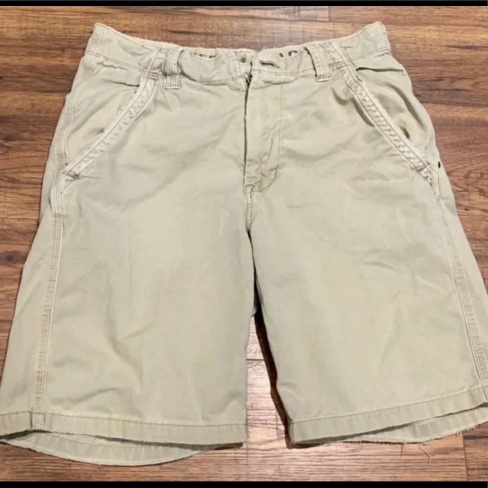 American Eagle Cargo Shorts 32